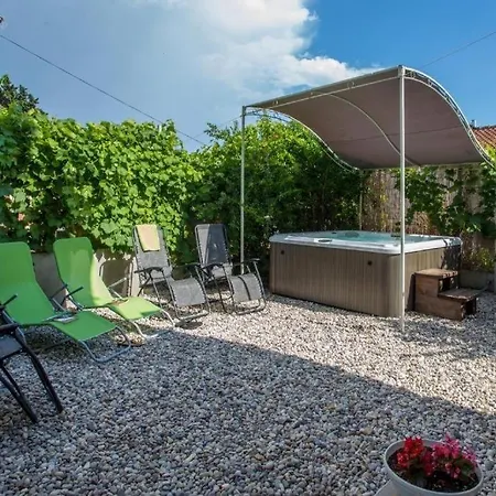 With Parking Space Vrboska, Hvar - 24967 公寓 *