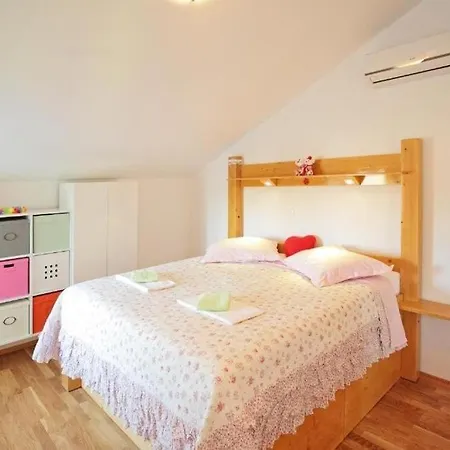 With Parking Space Vrboska, Hvar - 24967 公寓