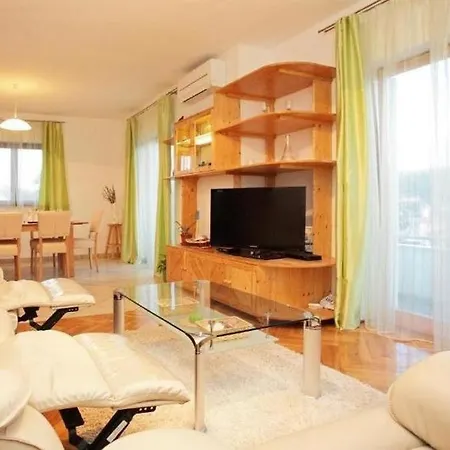 公寓 With Parking Space Vrboska, Hvar - 24967 *